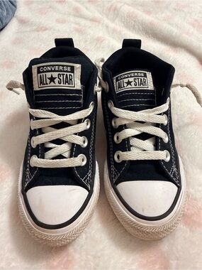 Converse Toddler Street Mid Top Sneakers
- Light Black 11T